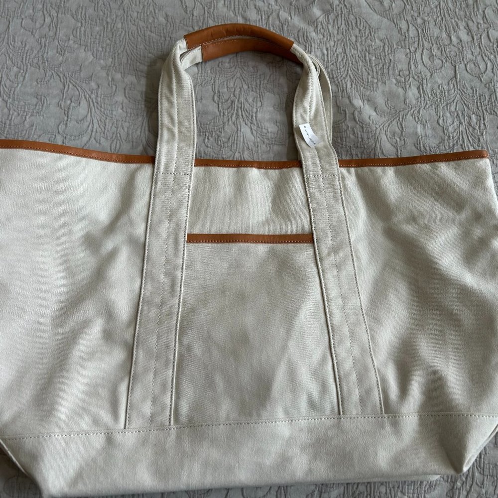 NWT Banana Republic Tote